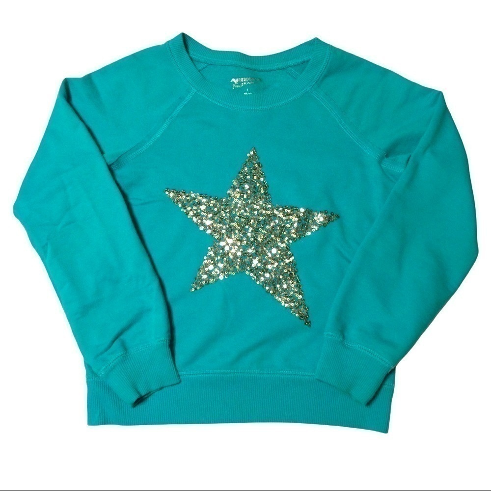 𝅺TEAL long sleeve tee with large sequin star in front. Girls size large 10-12.